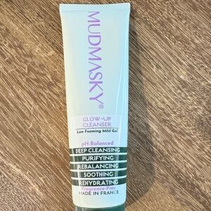 Mudmasky Glow-Up Cleanser: New Never Opened 2.0 FL